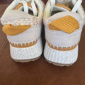 Universal Thread Persephone Sneakers